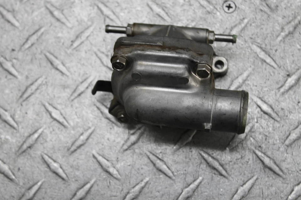 Kawasaki Concours 14 ZG1400B 2008 carcasa termostato Foto 3 de 4