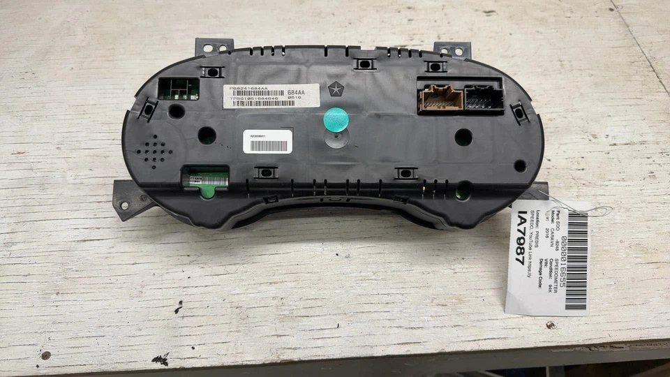15 16 17 18 DODGE CARAVAN Speedometer Foto 2 de 2