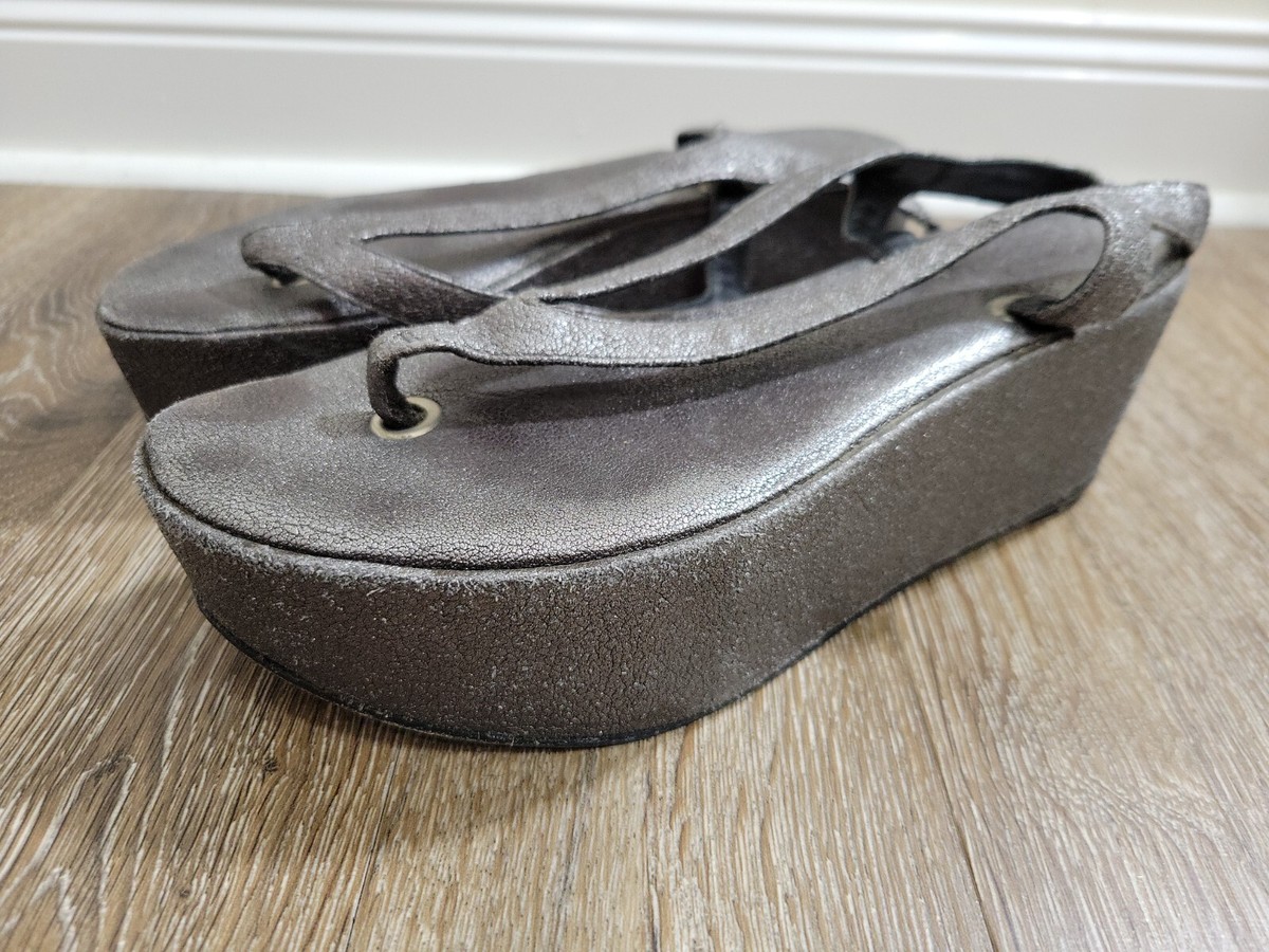 Rick Owens Metallic Silver Leather Sandals Wedges Thong Rick Owens Metallic Silver Leather Sandals Wedges Thong