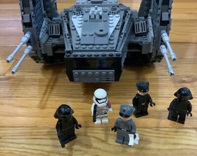 Kylo Ren's Command Shuttle Lego Star Wars: No. 75104 Near Complete Set