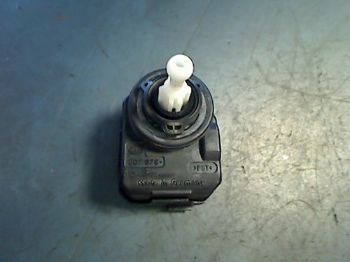 Scheinwerfer Stellmotor VW 1J0941295C 3BG/3BL/3BS Passat 1.6