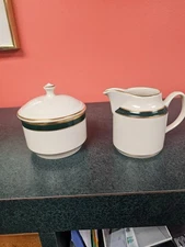 Pickard cin cream gold and green cream and sugar set
