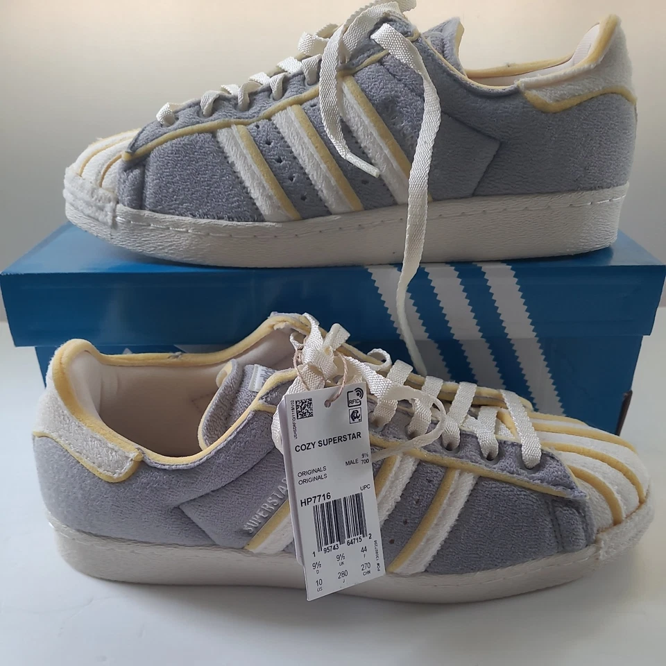 NEW AUTHENTIC ADIDAS ORIGINALS COZY SUPERSTAR " WHITE SHOES US 10 HP7716 - Image 2 of 4