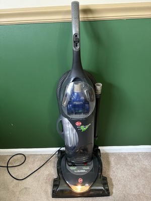 2000's Hoover Windtunnel Dual V Upright Vacuum U8143-900 With Paper Bag Chamber