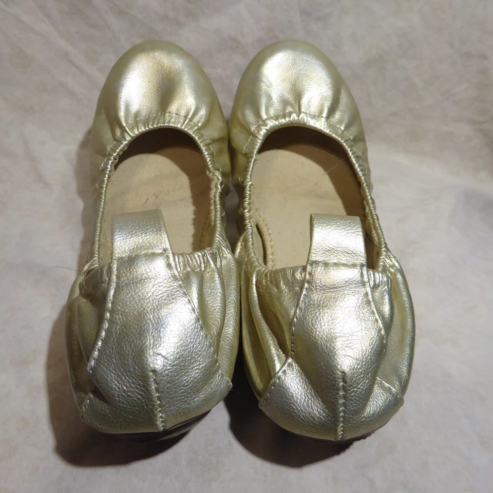 🩰 Old Navy Scrunch Ballet Flats sz 9 M Gold Metallic Leatherette - Image 3 of 4