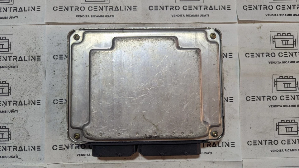 Centralina Motore Seat Arosa 045906019M 0281010211 - Immagine 2 di 3