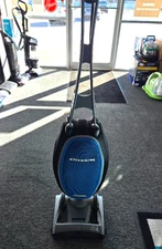 Oreck  Magnesium Upright Vacuum Cleaner 2 Speed Super Clean UK30500 fully tested