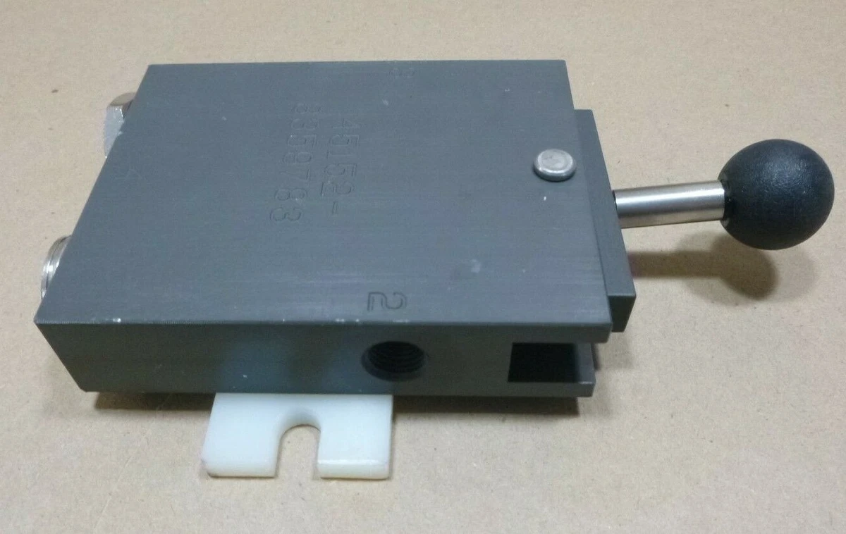 DIRECT LINEAR CONTROL VALVE 3359783 FOR M1076 PLS TRAILER , 4820 