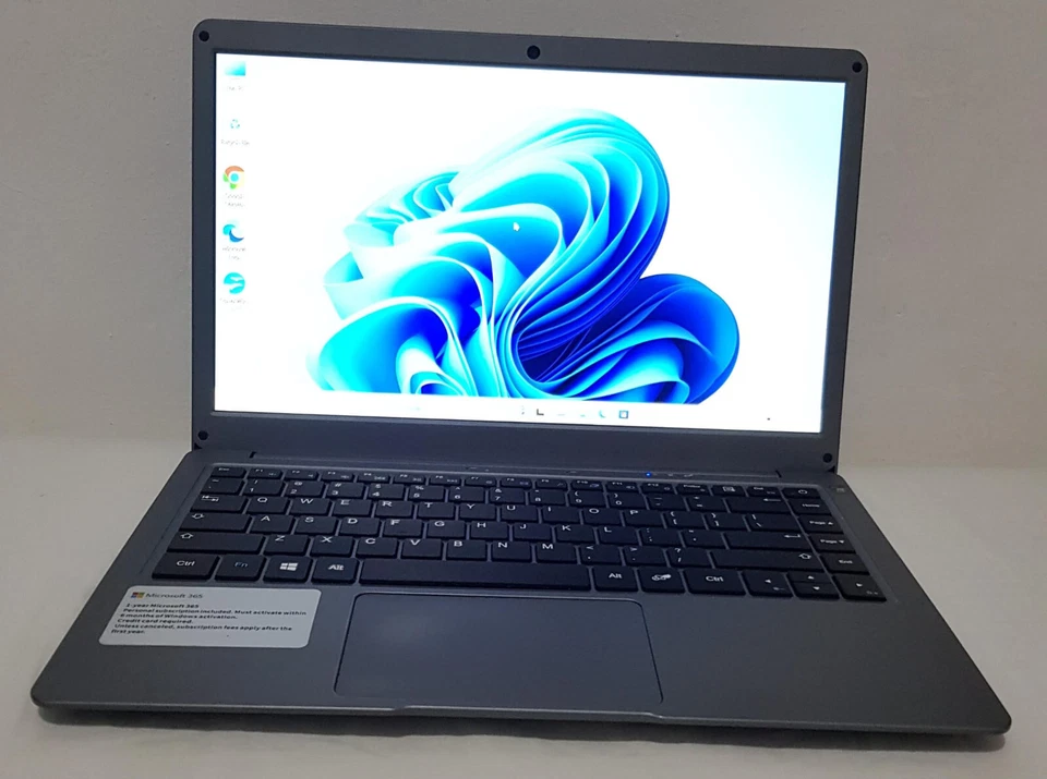 EZBook X3 13.4" Laptop N3350 1.10 GHz 4GB RAM 64GB SSD - Image 2 of 4