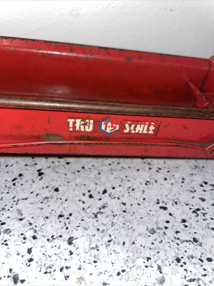 Vintage 1:16 Tru- Scale Manure Spreader - Image 2 of 4