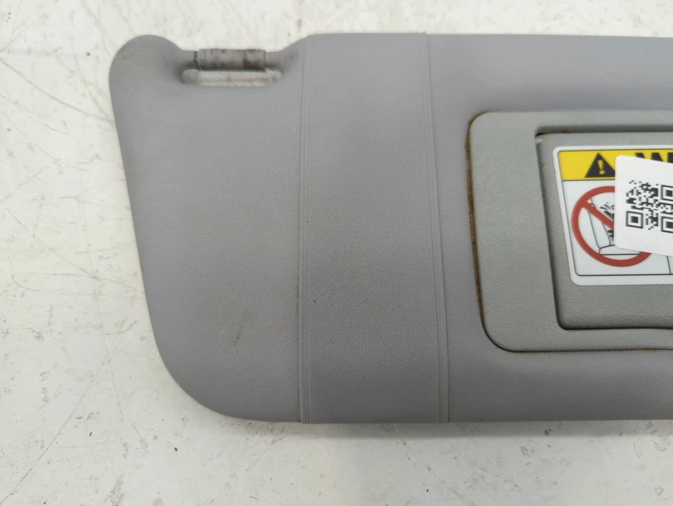 Espejo parasol derecho parasol pasajero Mercedes-Benz C320 2003-2005 W0U1Y Foto 4 de 4