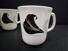 Vtg Corelle Black Orchid Coffee Mugs Set 4 Corning USA Hook Handle Floral White