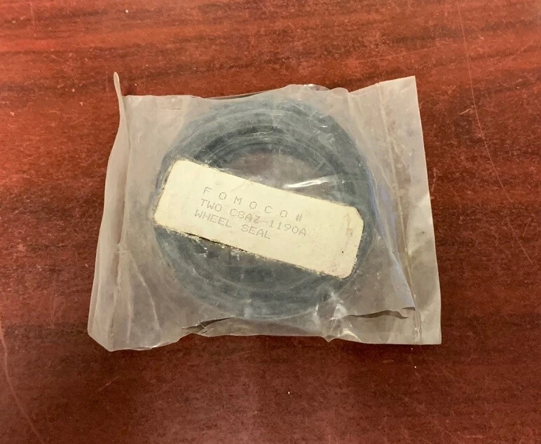 Ford Ranchero y Torino 1968-71 nuevos retenedores de grasa de cubo de freno de disco delantero Foto 2 de 4