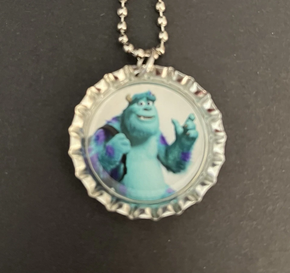 Disney Monster University / Juego de 6 collares / Favores de fiesta / Regalo / Niños Foto 2 de 4