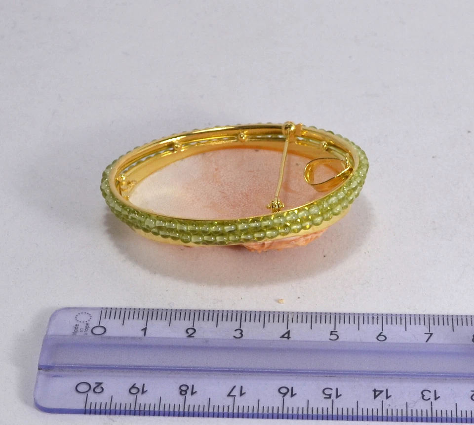 CIONDOLO SPILLA ARGENTO CAMMEO CORNEOLA VOLTO CLASSICO E PERIDOTO AGDV 0208 - Immagine 4 di 4