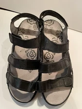 Propet KARA Black Sandals Women's Size 10 W(D) WSO033L Wide Shoes