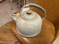 Vintage MIRRO Aluminum Tea Kettle. Oldie.. 