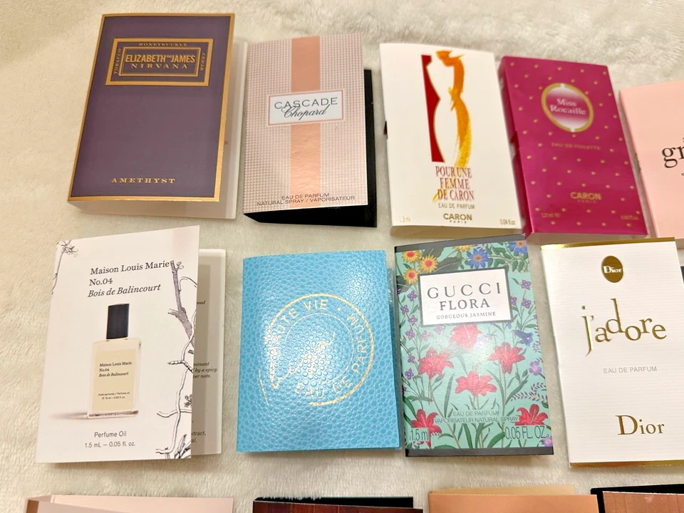 套装 25 ~ 女式高端独特香水发现样品套装 ~ (K3) — 第 2/4 张图片