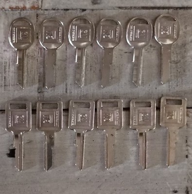 6 GM Logo OEM ''H & 6 ''J'' Key Blanks Uncut