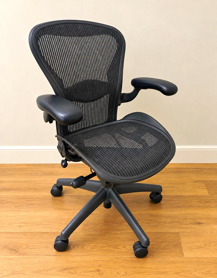 Herman Miller Task Stools Herman Miller Aeron Black Pellicle Mesh Ergonomic Swivel Task Chair ...
