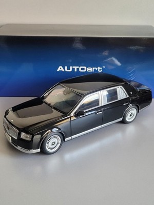 Toyota Century 2018 1:18 AutoArt OVP