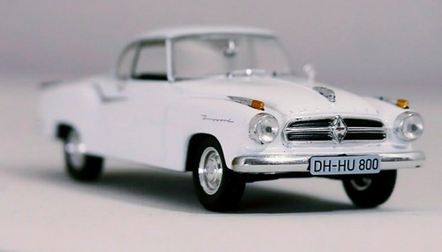 BORGWARD COUPE' 1957 ISABELLA model diecast 1:43 Steering Cloche NEW atl.edition - Foto 4 di 8