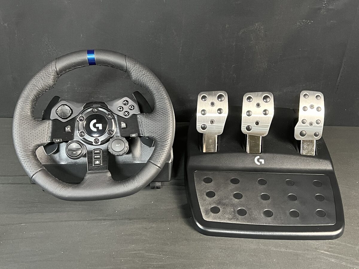 Logitech G923 Racing Wheel and Pedals for PS5, PS4 and PC