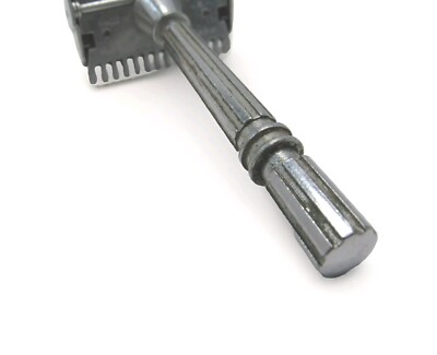 Vintage Art Deco Gem Micromatic Safety Razor-Silver Tone   -A8 5