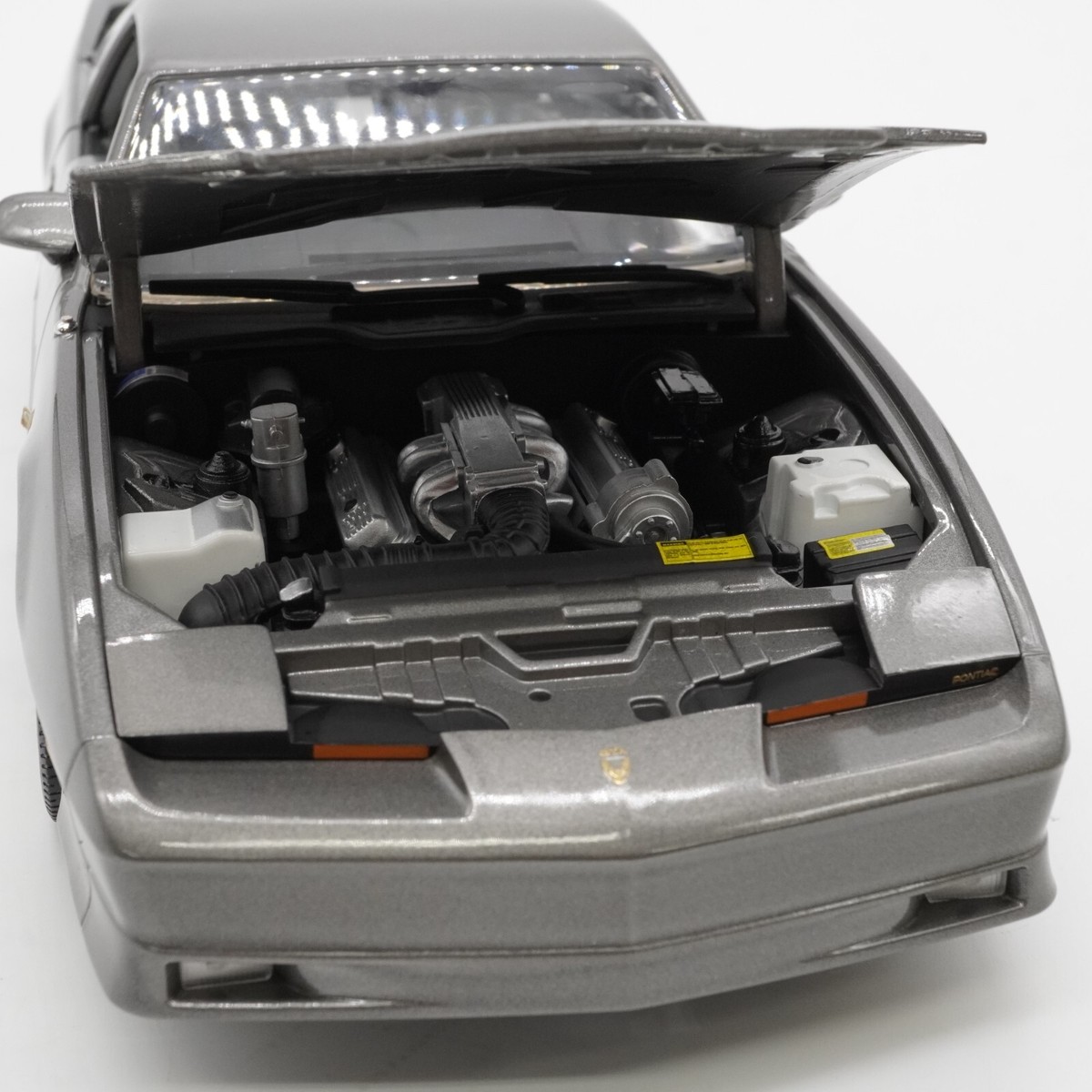 グリーンライト 1/18 ポンティアック GTA GREENLIGHT 1/18 Scale 1988 PONTIAC TRANS AM GTA “ MEDIUM
