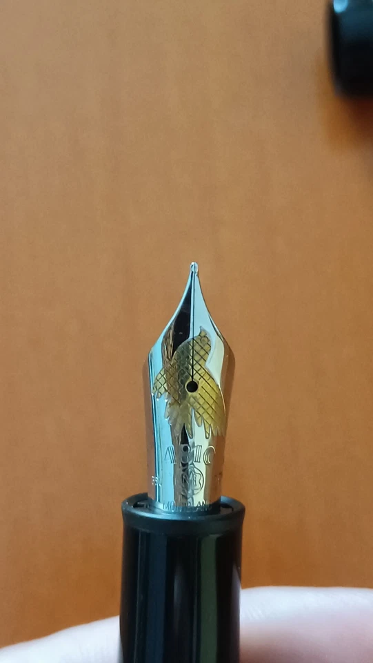 Pluma estilográfica Herbert Von Karajan  - Imagen 2 de 4