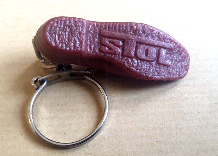 Ancien Porte clé vintage année 60-70 Mondial chaussure porte clef