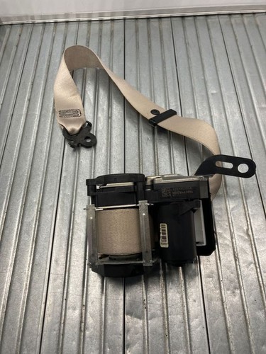 BMW 5 F10 F11 2013 Vorne rechts Sicherheitsgurt vorne 6259853 AMZ7496