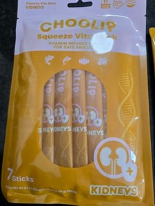 Choolip Squeeze Vita Stick Kidneys Renal Care Pouch Creamy Cat Dog Treat Vet