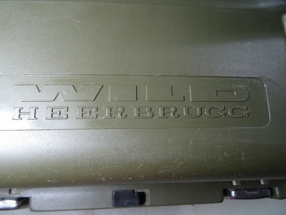 WILD HEERBRUGG COFRE - Imagen 2 de 4