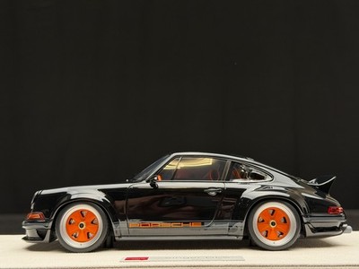 Porsche 911 Singer DLS (Black/ Orange Rims) [Make up Eidolon] 1/18