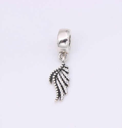 New Authentic PANDORA Majestic Feather 