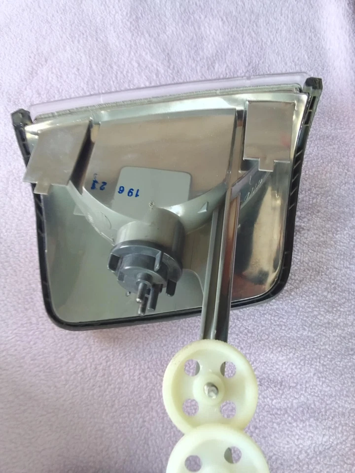 Indicador de giro nuevo Mercedes Benz w201 190E 190d Hella Foto 3 de 4