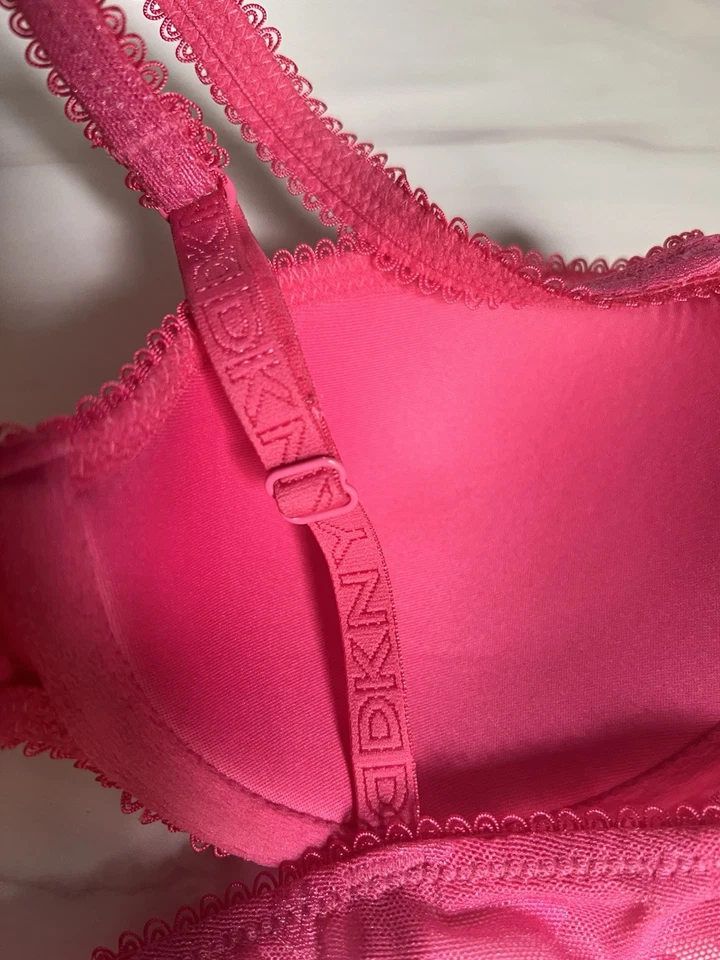 Nuevo Sujetador de Belleza Clásico DKNY Lunares Rosa Talla 34B Nuevo con Etiquetas Foto 4 de 4