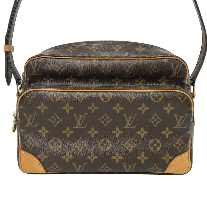 LOUIS VUITTON Nile M45244 Shoulder Bag Monogram Canvas Crossbody Used Women s