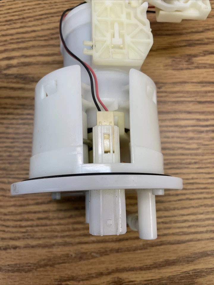 HONDA CBR600RR 2007-2022 FUEL PUMP PART # 16700-MFJ-D03 - Image 4 of 4