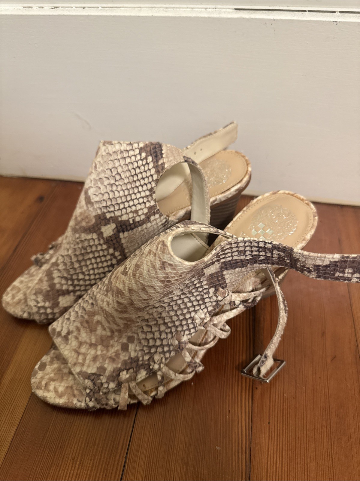 Vince Camuto Ankara Snake Desert Sand Sahara Leather Block Heels size 8.5M