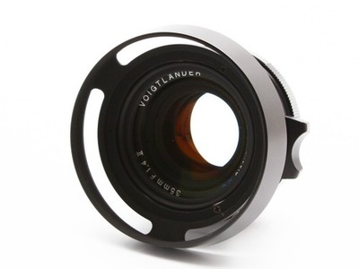 Voigtlander NOKTON classic 35mm F1.4 II SC VM Near Mint w/ Lens Hood from Japan