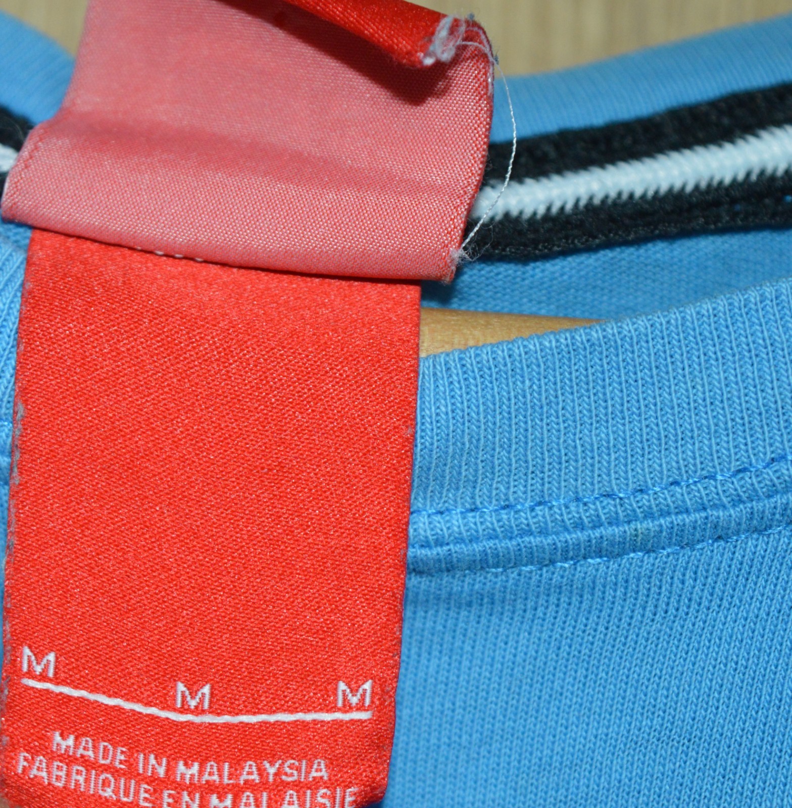 Nike Air Blue Pocket Tee T Shirt - Medium M   thumbnail 4