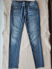 Vigoss Medium Wash Denim Jeans Sz 27 EUC