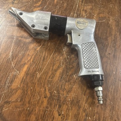 Northern Industrial Tool Heavy Duty Pneumatic Air Metal Cutting Shears