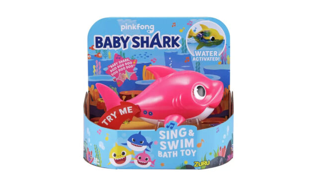 Robo Alive Junior Mommy Shark Sing And Swim Bath Toy Quality And Safety Tested
