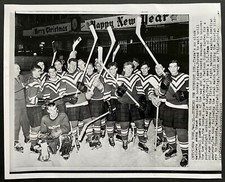 1958 Vintage Hockey Wire Photo Touring Soviet Union Team Madison Square Garden