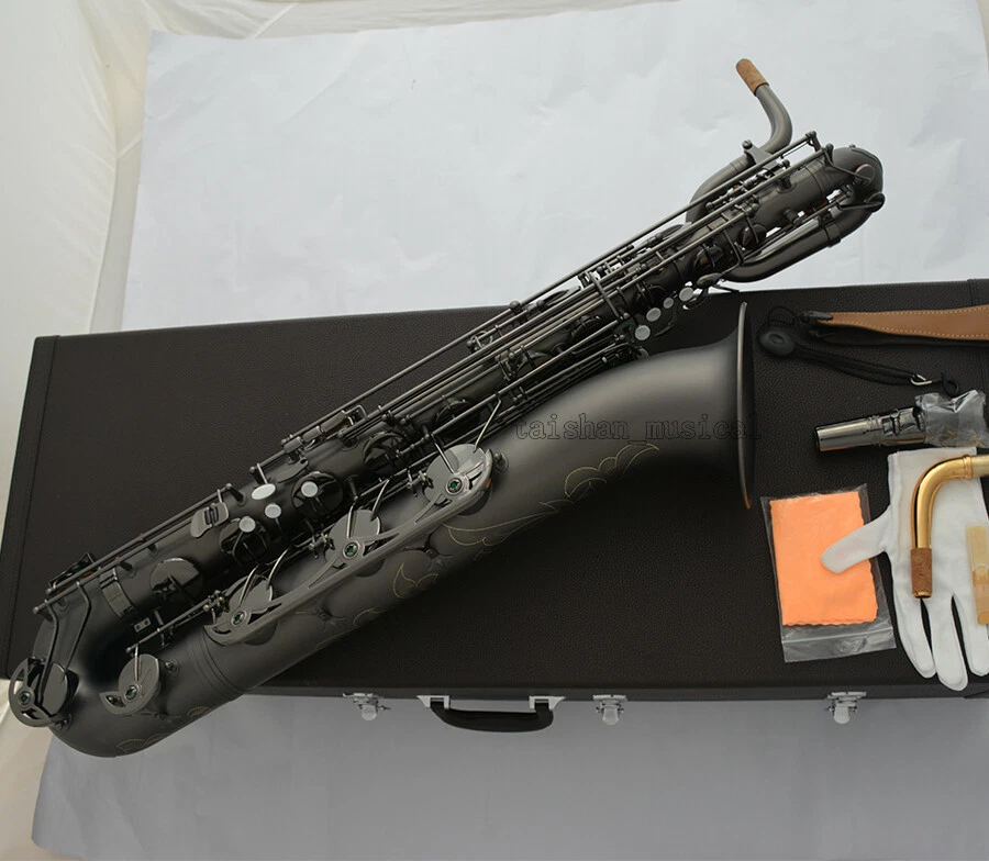 Black sale baritone saxophone