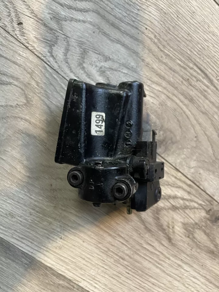 Cilindro maestro de palanca de freno delantero Kawasaki Ninja ZX-6 ZX-10 ZX-11 y ZZR1200 Foto 2 de 3