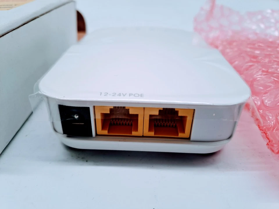 Open-Mesh OM5P-AC Wireless WiFi Radio - Image 3 of 4